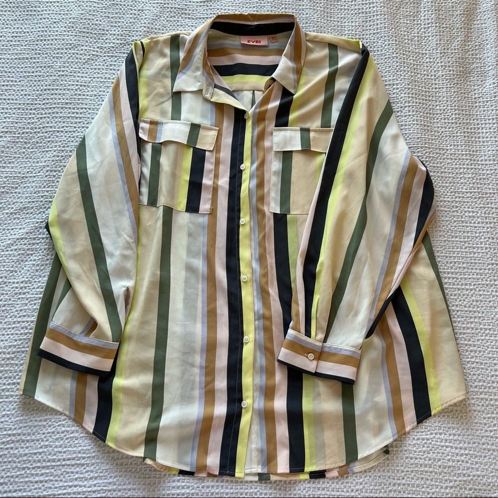 Striped EVRI Button Down